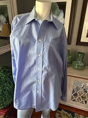 Men's Light Blue Pinstripe Casual Button-Down Shirt